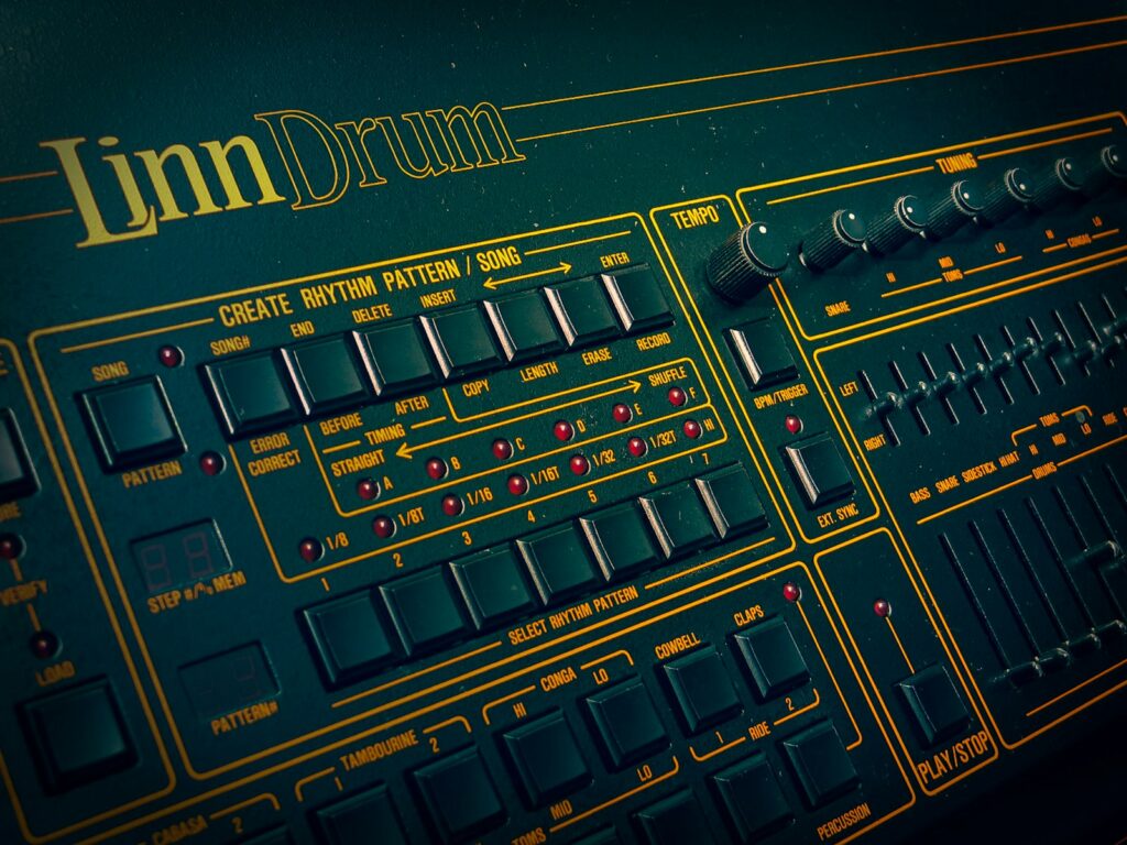 One Server, Multiple Models: LAMM and PAMM in a Unified Environment